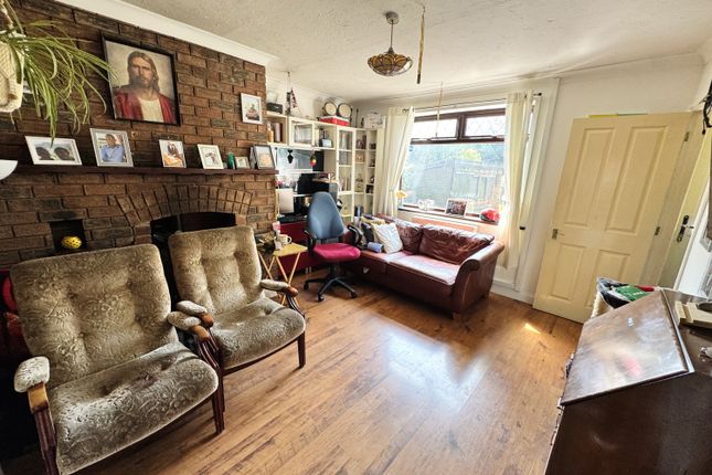 29, James Street, Easington Colliery photo 3