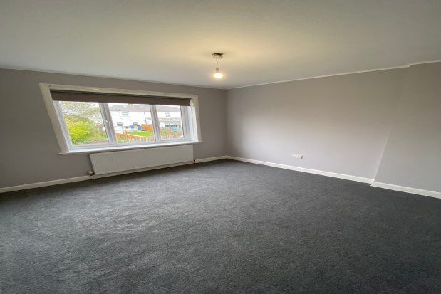 Semi-detached house to rent in Sherwood Drive, Glasgow