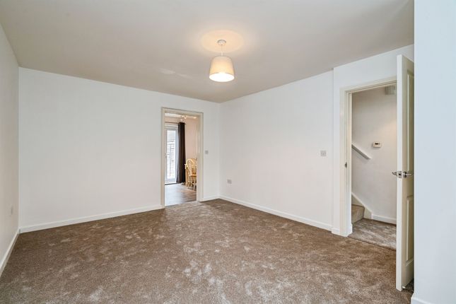 14, Spencer Crescent, Diss photo 4