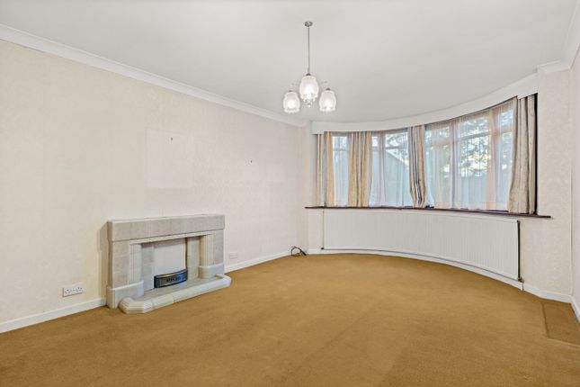 4, Bournside Close, Cheltenham photo 4