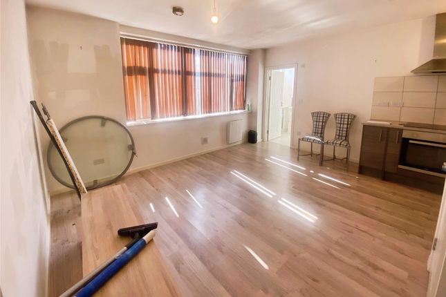 Flat 9, 75, Mill Street, Worcestershire photo 3