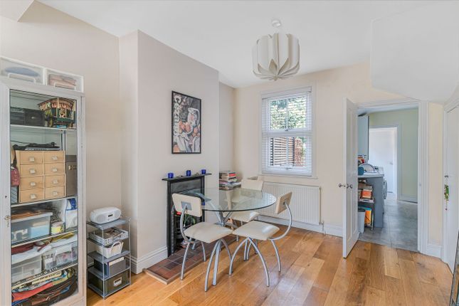 60, Felix Road, Ealing photo 3
