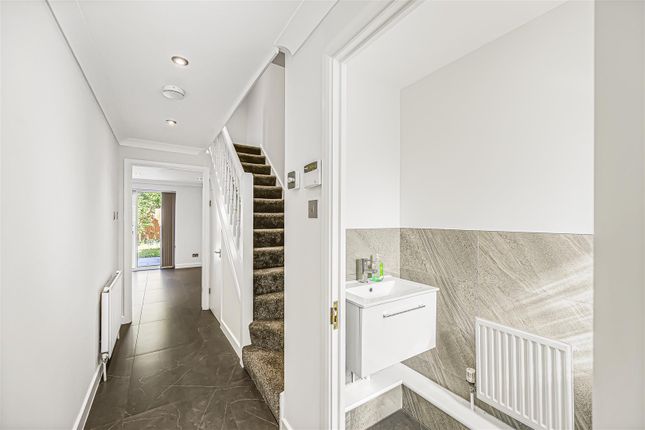 9, Finch Gardens, London photo 4