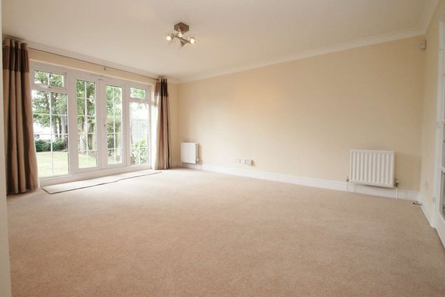 1, Hanover Court, 432 Uxbridge Rd, Hatch End photo 2