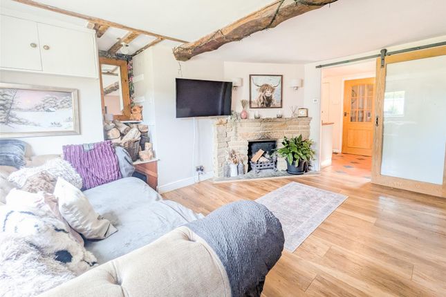 3 Stone Croft Cottages, Uckfield photo 2