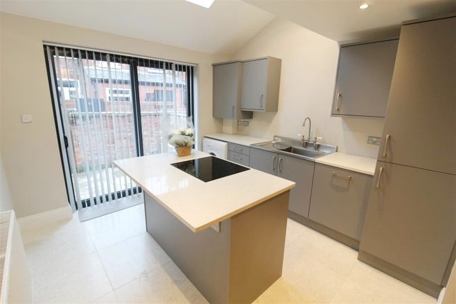 34, Dundonald Road, Manchester photo 4