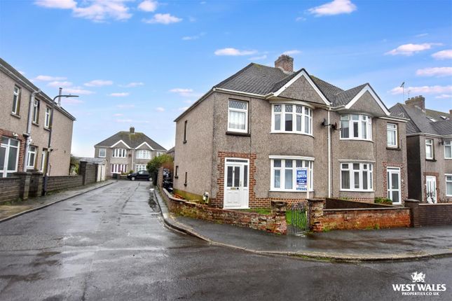 3-bed house on 29, Eastleigh Drive, Milford Haven, £115,000