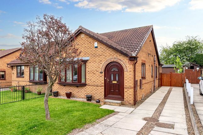 Thumbnail Bungalow for sale in Meadowgate Drive, Lofthouse, Wakefield, West Yorkshire