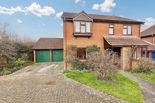 Thumbnail Detached house for sale in Briar Close, Gillingham
