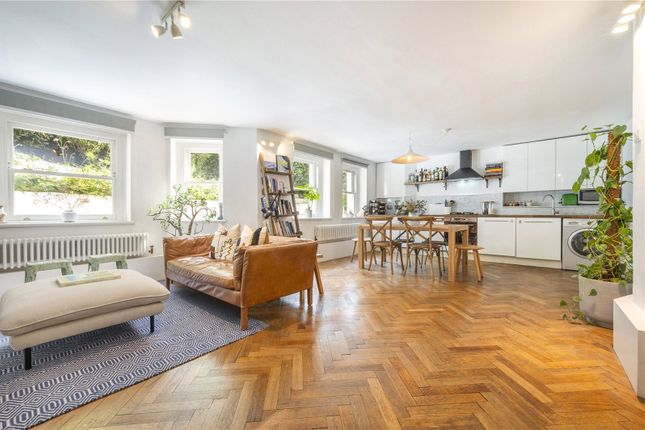 Flat for sale in York House, 14 Highbury Crescent