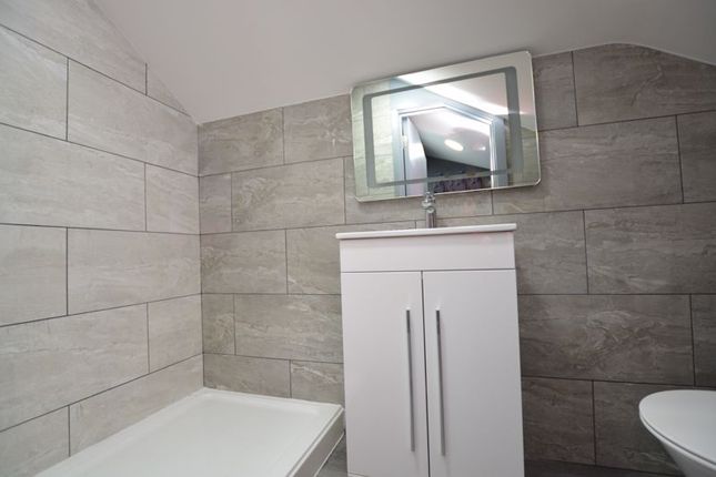 (LettsPay) Flat 10 Beechwood Court,, 5 Gore Road, Slough photo 5