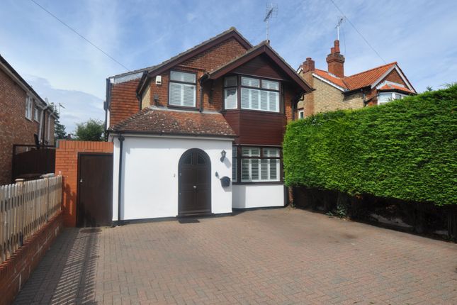Thumbnail Detached house to rent in Pirton Road, Hitchin