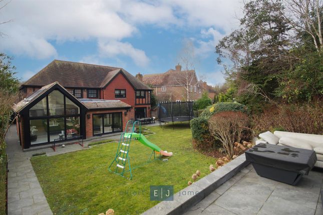 Detached house to rent in Treetops View, Loughton