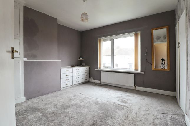 End terrace house for sale in Welfare Road, Doncaster