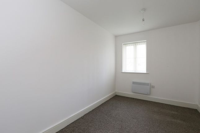 Flat to rent in Carty Road, Leicester