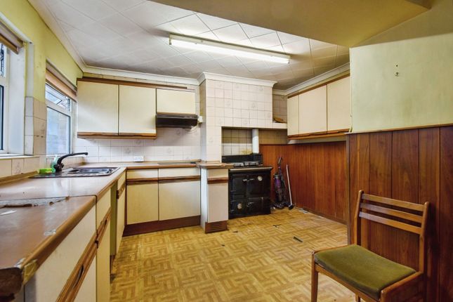 52, Graig Road, Pontardawe photo 4
