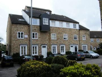 Thumbnail Flat to rent in River Terrace, St Neots