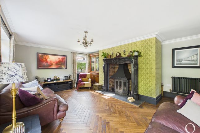25, Ashwood Drive, Broadstone photo 3