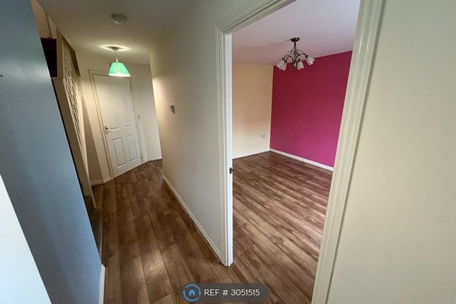 Croft Avenue, Rugby photo 3