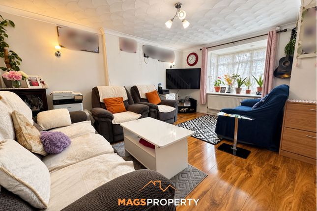 1 Berwick Close, Liverpool photo 2
