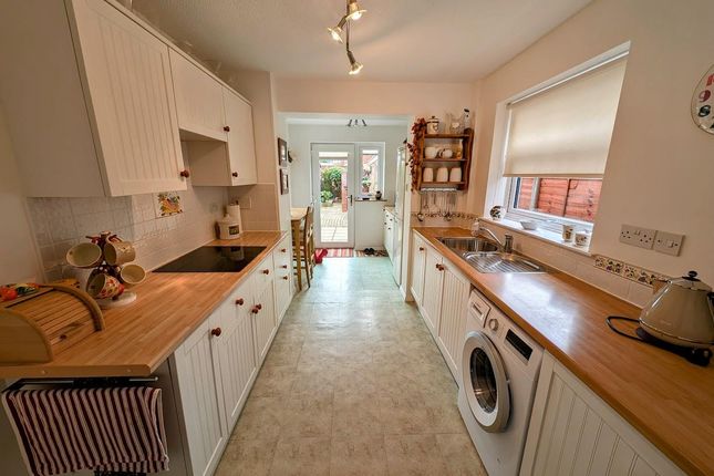 49, Mallard Close, Bristol photo 2