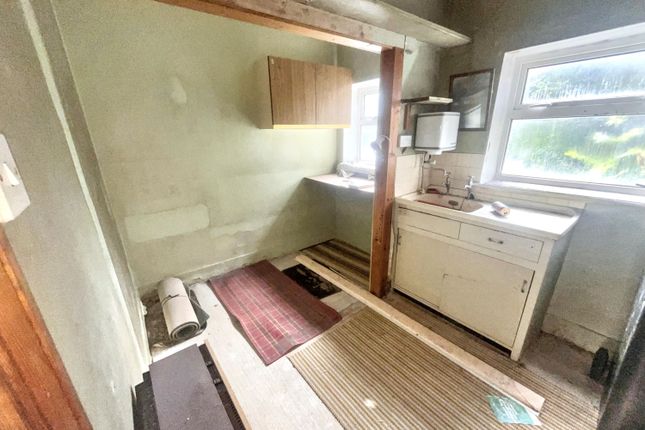 34, Devon photo 5