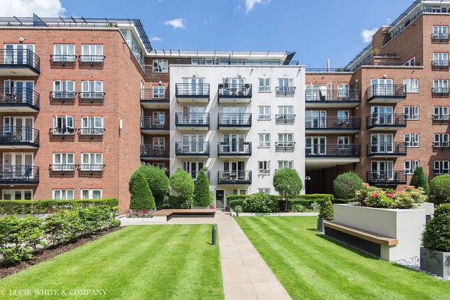 2 bed flat to rent in Royal Quarter, Seven Kings Way, Kingston Upon Thames KT2