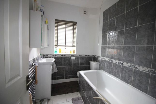 Semi-detached house for sale in Goodmayes Avenue, Goodmayes, Ilford