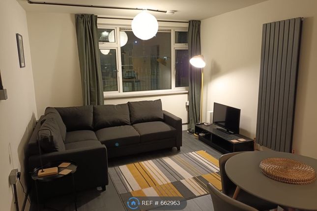Flat to rent in Weymouth Terrace, London