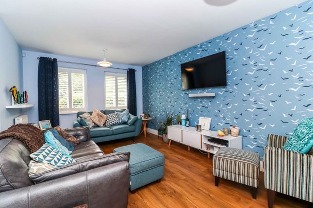 17, North Drive, Buckinghamshire photo 4