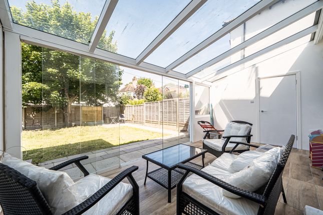 40, Welbeck Avenue, Hove photo 4