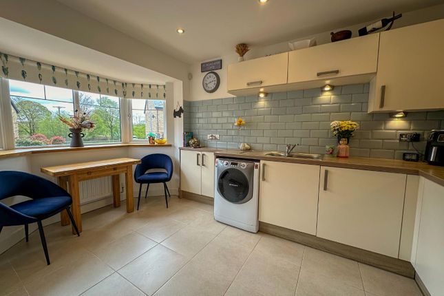 Town house for sale in Beckside, Salterforth, Barnoldswick