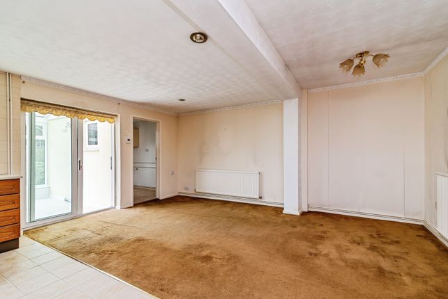 3, Davids Lane, Nottingham photo 4