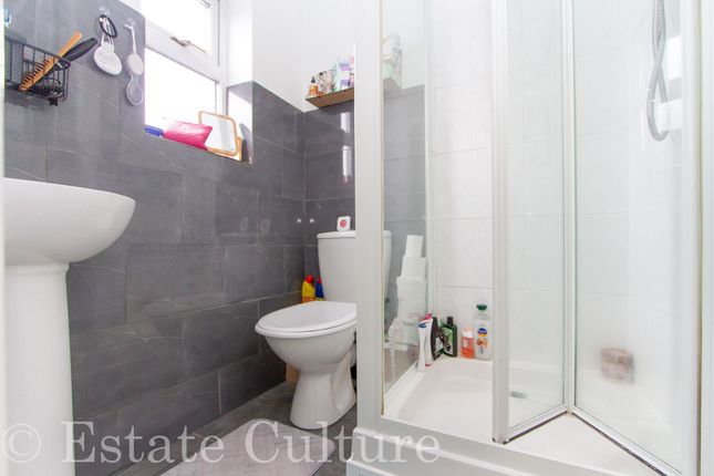 13 Cromwell first floor flat., Coventry photo 5