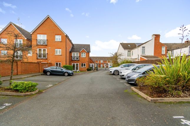 Thumbnail Flat for sale in Prestwood Road, Wolverhampton