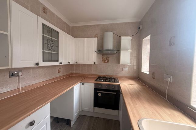 58 Thrumpton Lane, Retford photo 5