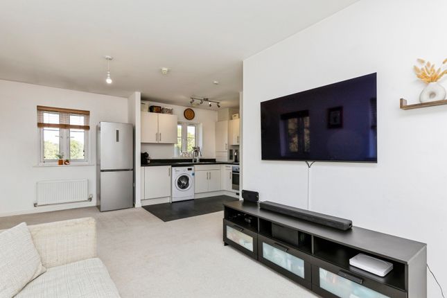 5 Woolf House,, Somerley Drive, West Sussex photo 4
