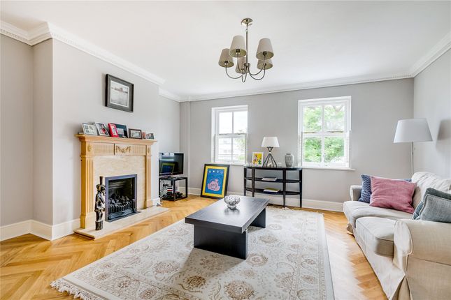 3 Bed Mews House For Sale In Fielding Mews Barnes London Sw13