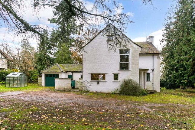 Chapman Lane Bourne End Buckinghamshire Sl8 4 Bedroom Detached House