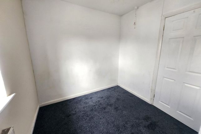 39, Grove Road, Stourbridge photo 5