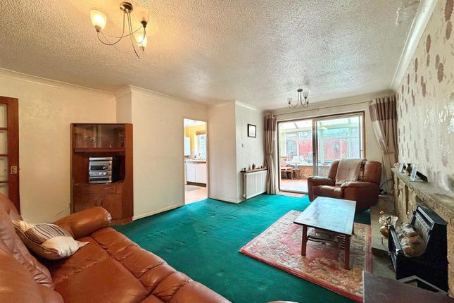 15, Wise Grove, Warwick photo 4