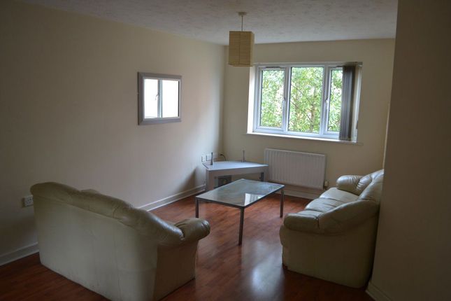 37, Victoria Court, Whitefield photo 3