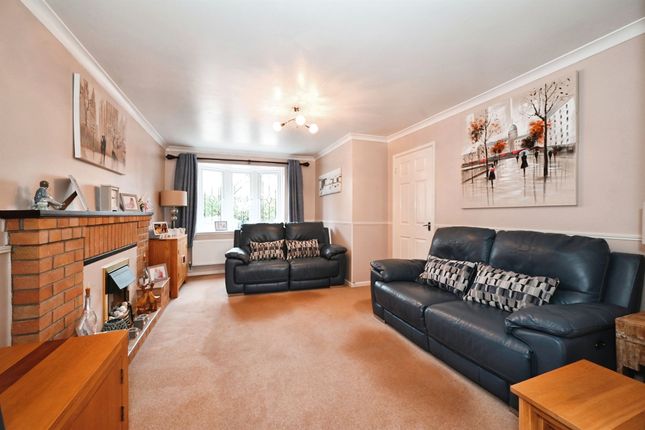 Detached house for sale in Finstock Close, Lower Earley, Reading