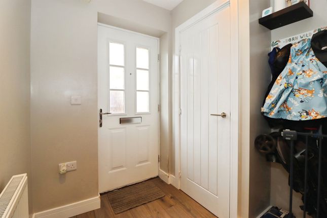 53, College Way, Bristol photo 2