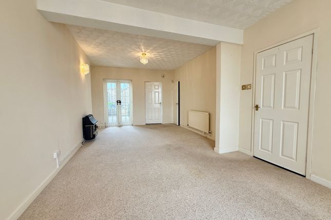12, Primrose Hill, Twynyrodyn, Merthyr Tydfil photo 4