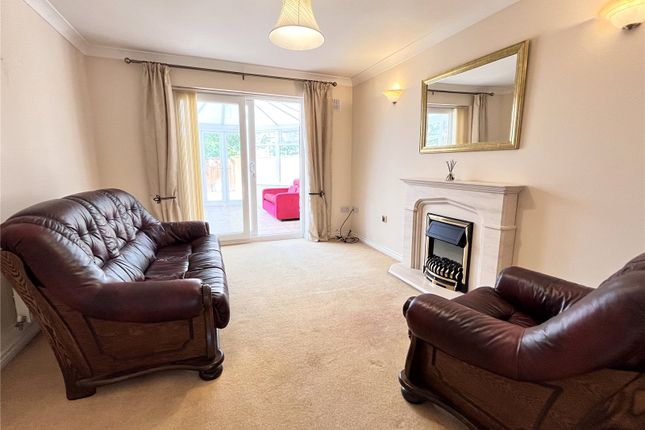 31, Erdington Close, Shrewsbury photo 3
