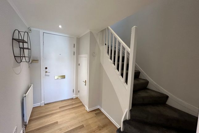 Flat to rent in Saint Andrew's Square, Glasgow