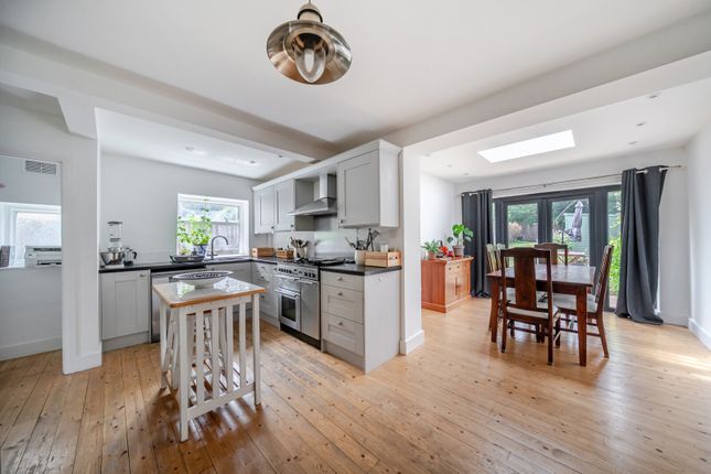 71, Grange Road, Guildford photo 2