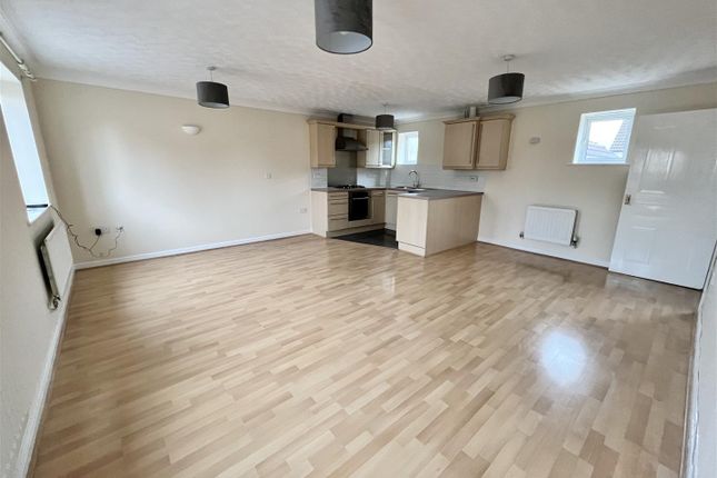 35, Stroud Way, Weston Super Mare photo 3