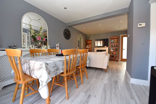 40 Cunningham Way, St. Neots photo 4